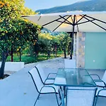 فيلة Citrus Garden