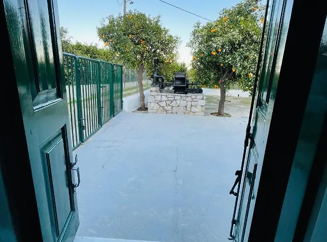 Citrus Garden Вилла